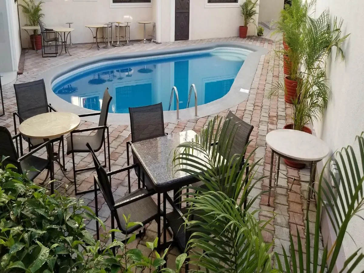 Villa Elegance Hotel & Apartment Pétionville